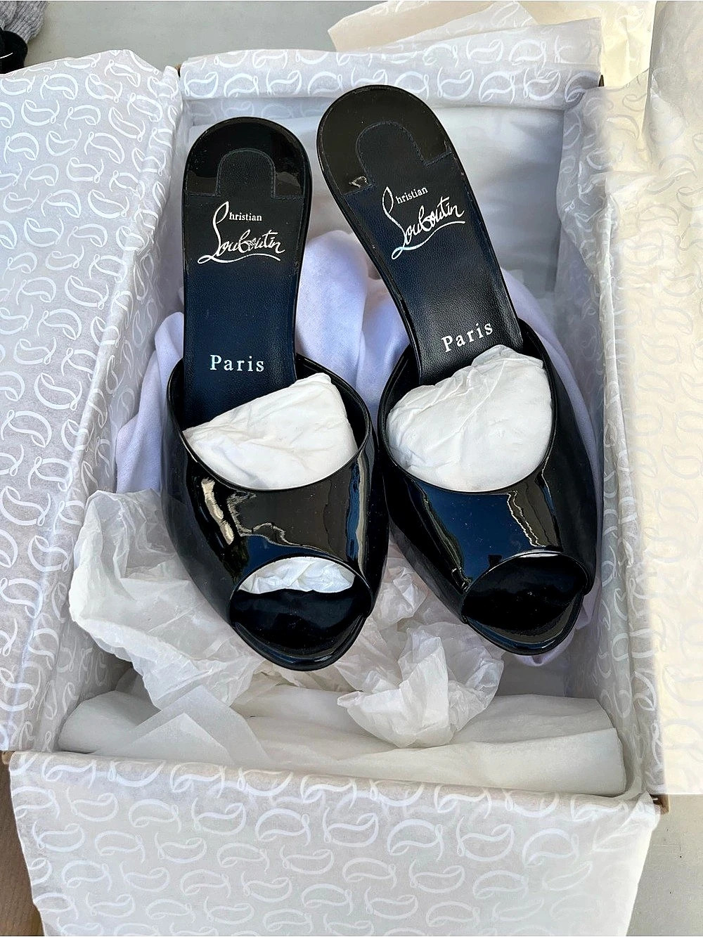 Christian Louboutin Me Dolly 100 mm Mules Patent Leather Heels EU 36